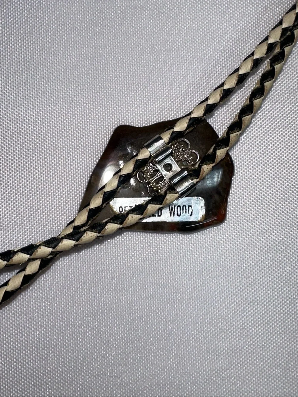 Vintage Polished Petrified Wood Gemstone Bolo Tie Silver Tips Western Rockabilly